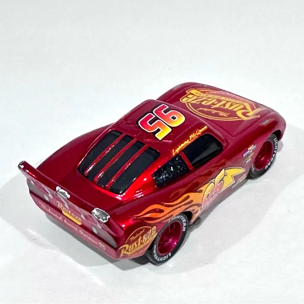 Disney Cars 3 Metallic Lightning McQueen Scavenger Hunt